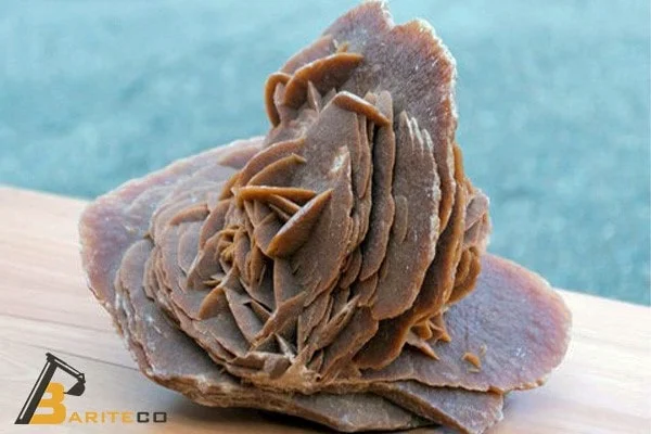barite rose crystal image